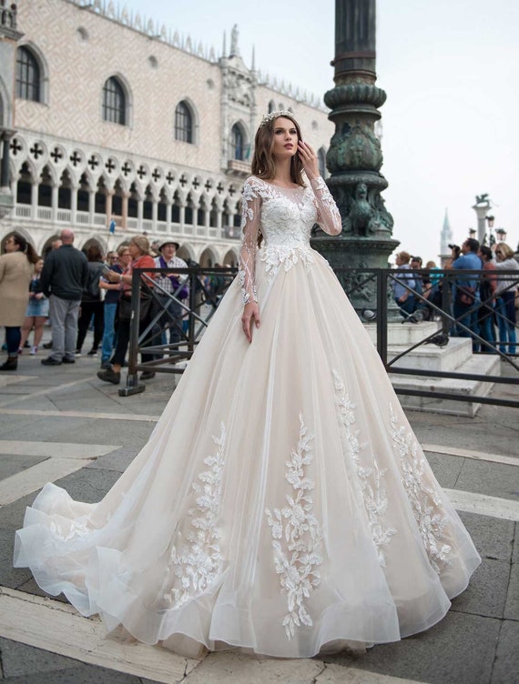 Modest church wedding clearance dresses