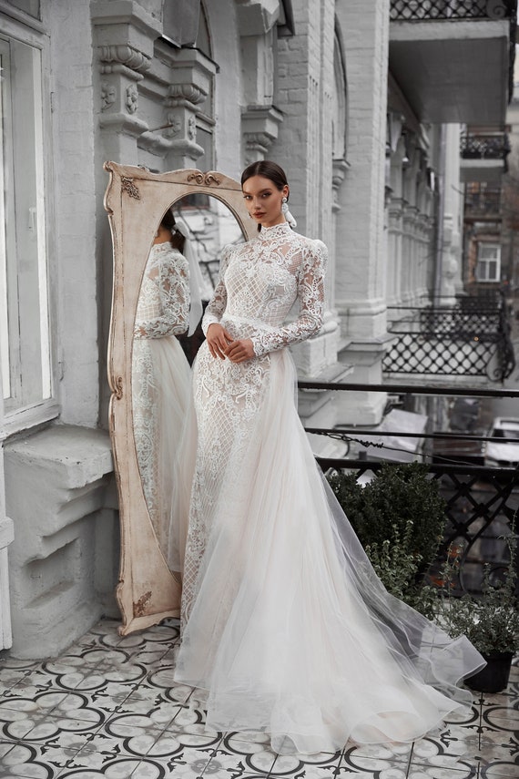 Long Sleeve High Neck Wedding Dresses Lace Appliques Bridal Dresses -  EVERISA