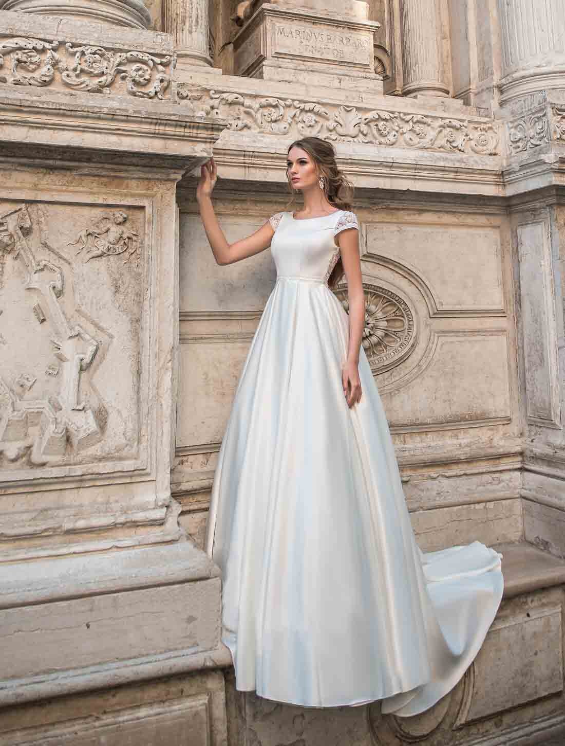 Boat Neck Chiffon Wedding Dress Simple 