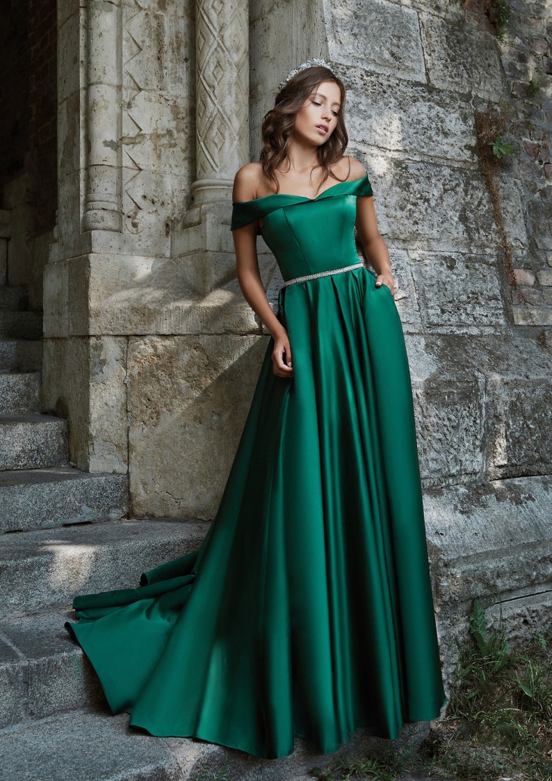 Emerald Green Silk Maxi Dress Off-Shoulder Dress Green image 1