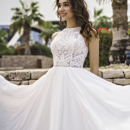 Modest Wedding Dress Romantic Dress Waist Tulle Wedding - Etsy UK