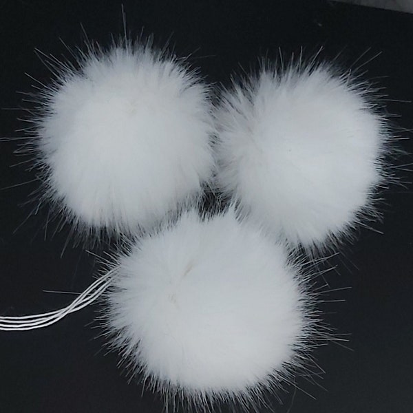 Angora rabbit, fake fur, 5-6CM,( White) Very soft, short hair, great for a children's hat, high quality.
