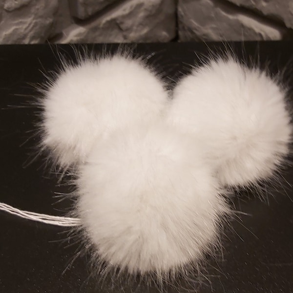 Angora rabbit, fake fur, 5-6CM,( White ) Very soft, short hair, great for a children's hat, high quality.