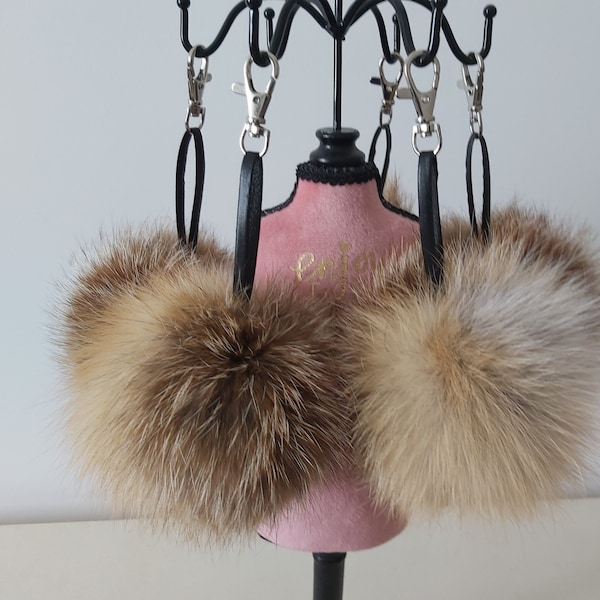Natural Red  Genuine Fox Fur Key choins Large Fox Fur Ball Bag Charm Tote Handbag Fashion Accessories Purse Bag Bugs charm monster Pom Pom