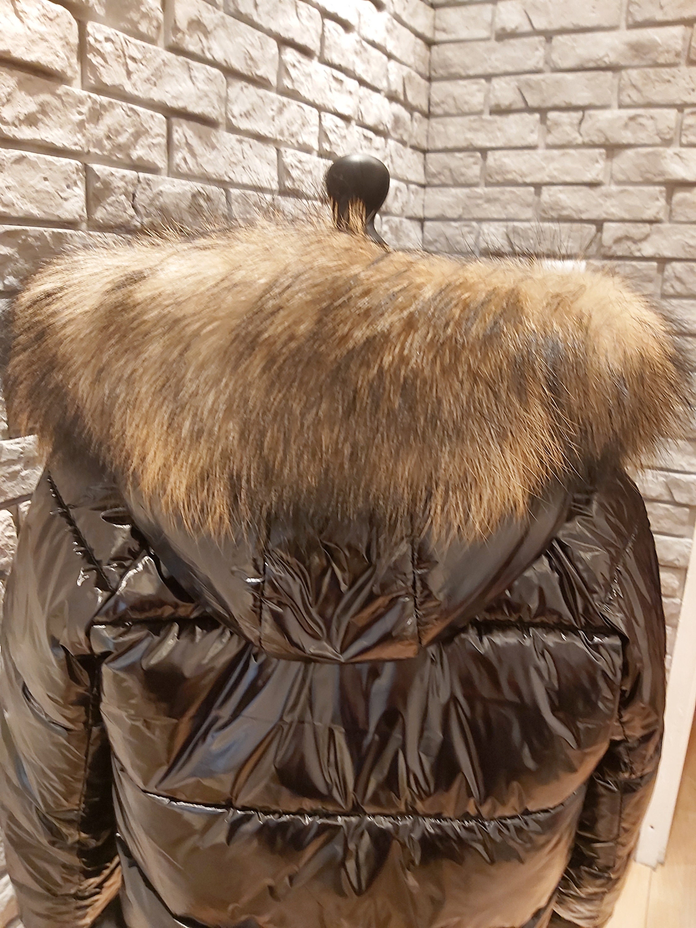 Real Raccoon Fur Trim Hood Furry Stripe for Jacket -  Canada