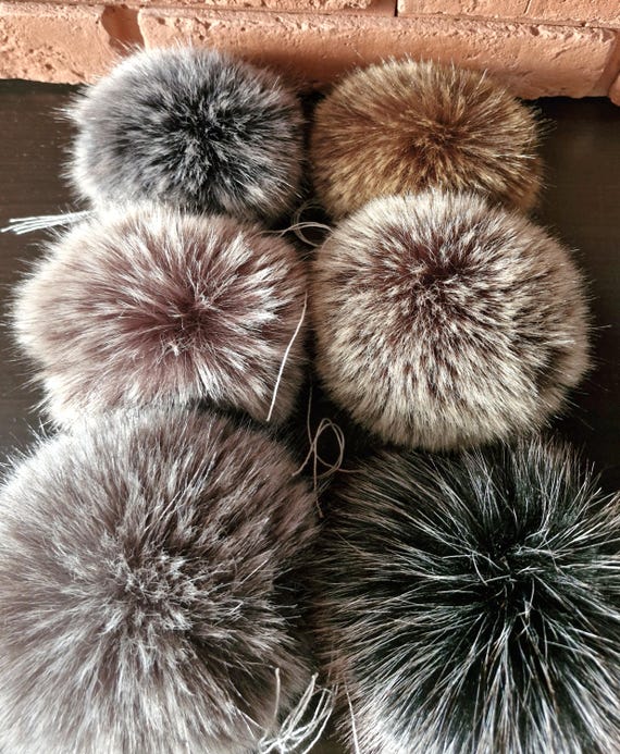 Faux Fur Pom Pom: Fluffy Crochet Cap Accessory