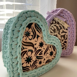 Crochet Heart Basket | T-shirt yarn basket | Small storage | Heart Shaped basket