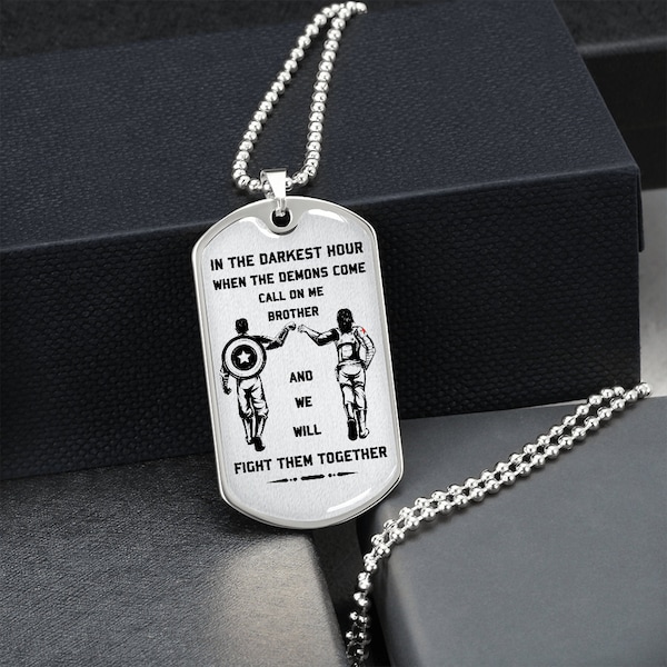 Captain Dog Tag Collier argent or à l’heure la plus sombre quand les démons viendront les combattre ensemble Custom Dog Tags Collier gravé