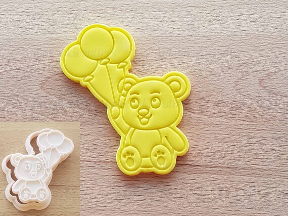 Bear Cookie Cutter - Birth Cookie Cutter, Baptism Cookie Mold, Baby Shower Parties and Birthdays 10 x 7 cm