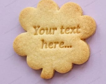 Personalized Clover Cookie Cutter with Custom Name or Text – St Patrick's Day Lucky Charm Biscuit Stamp – 4 Leaf Irish Gift