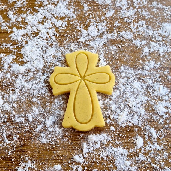 Cross Cookie Cutter | Symbol of Faith for Communion, Confirmation & Baptism | Perfect Dough Sugar Paste Baking Tool