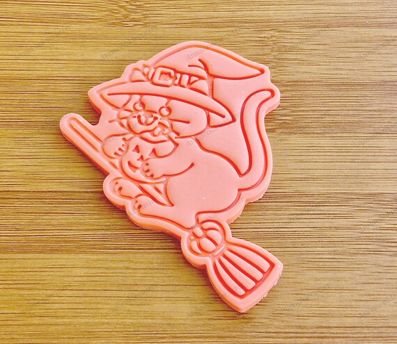 Cat on Broom with Pumpkin Cookie Cutter | Halloween Cookie Cutter | Perfect for Spooky Treats and Decorations