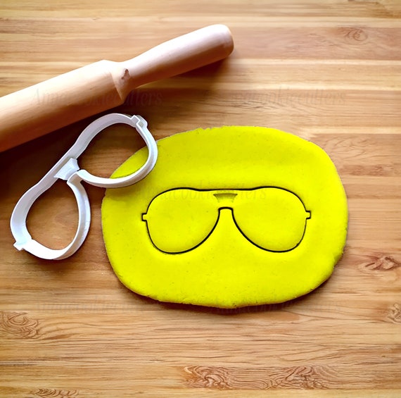 Aviator Glasses Cookie Cutter | DIY Cookie Cutter | Biscuit mold | Shortbread | Marzipan | Sugar paste