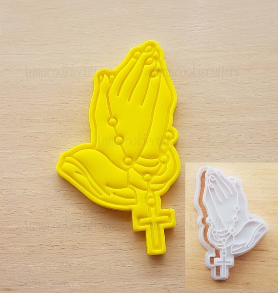 Praying Hands with Rosary Cookie Cutter | Religious Cookie Cutter for Baptism Communion Confirmation | Decorated Cookie Mold 11 x 6 cm
