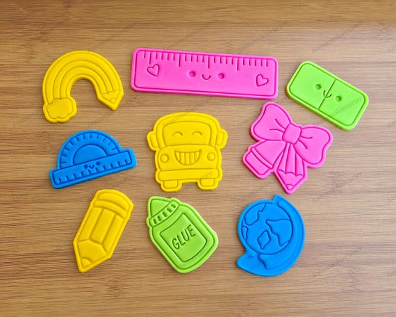 Back to School Set 7 cm Cookie Cutters | Cookie Cutters School Party Start of the Year | Gift Ideas Teachers Children