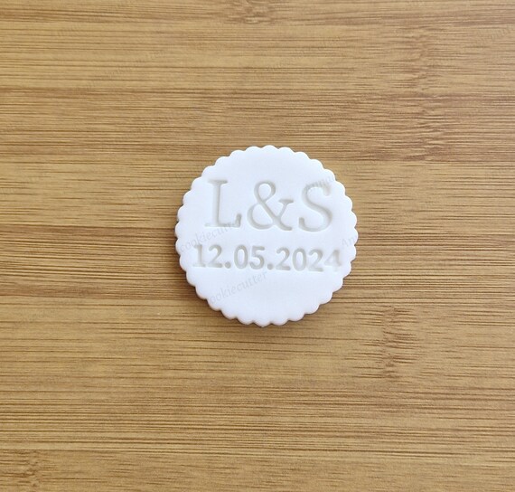 Customized Wedding Initials and Date Stamp - Perfect for Cookies, Fondant Cakes, and Clay Decorations, Wedding Favors