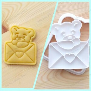 Cortador de galletas con forma de osito de peluche y carta de amor, San Valentín, 7 x 8 cm, cortador de galletas con forma de corazón, bonito regalo para hornear. imagen 2