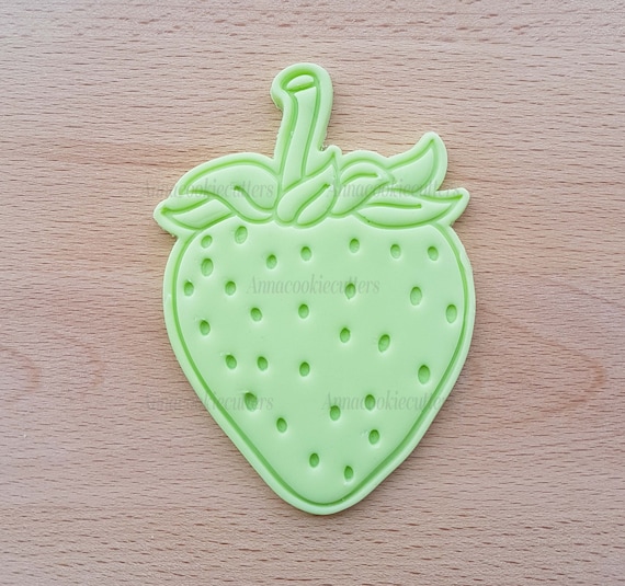 Strawberry Shaped Biscuit Mold for Baking, Decorating Cookies - Fun Cookie Cutter for Strawberry Lovers, Party Treats