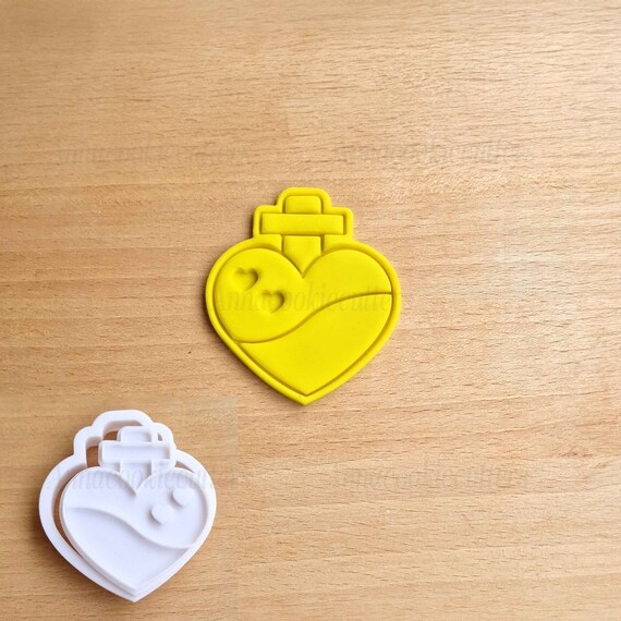 Heart Bottle Cookie Cutter, Heart Shaped Cookie Cutter, Shortbread, Sugar Paste, Cake Decorating, Valentine's Day