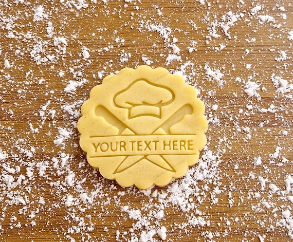 Personalized Chef Cookie Cutter | Custom Baking Gift for Bakers | Unique 8cm Design with Text