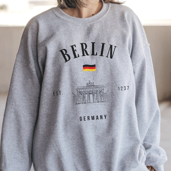 Berlin Sweatshirt Germany Sweater Brandenburg Gate Pullover Hoodie Vintage Crewneck Women Shirt Gift Unisex Long Sleeve Flag Europe Clothing