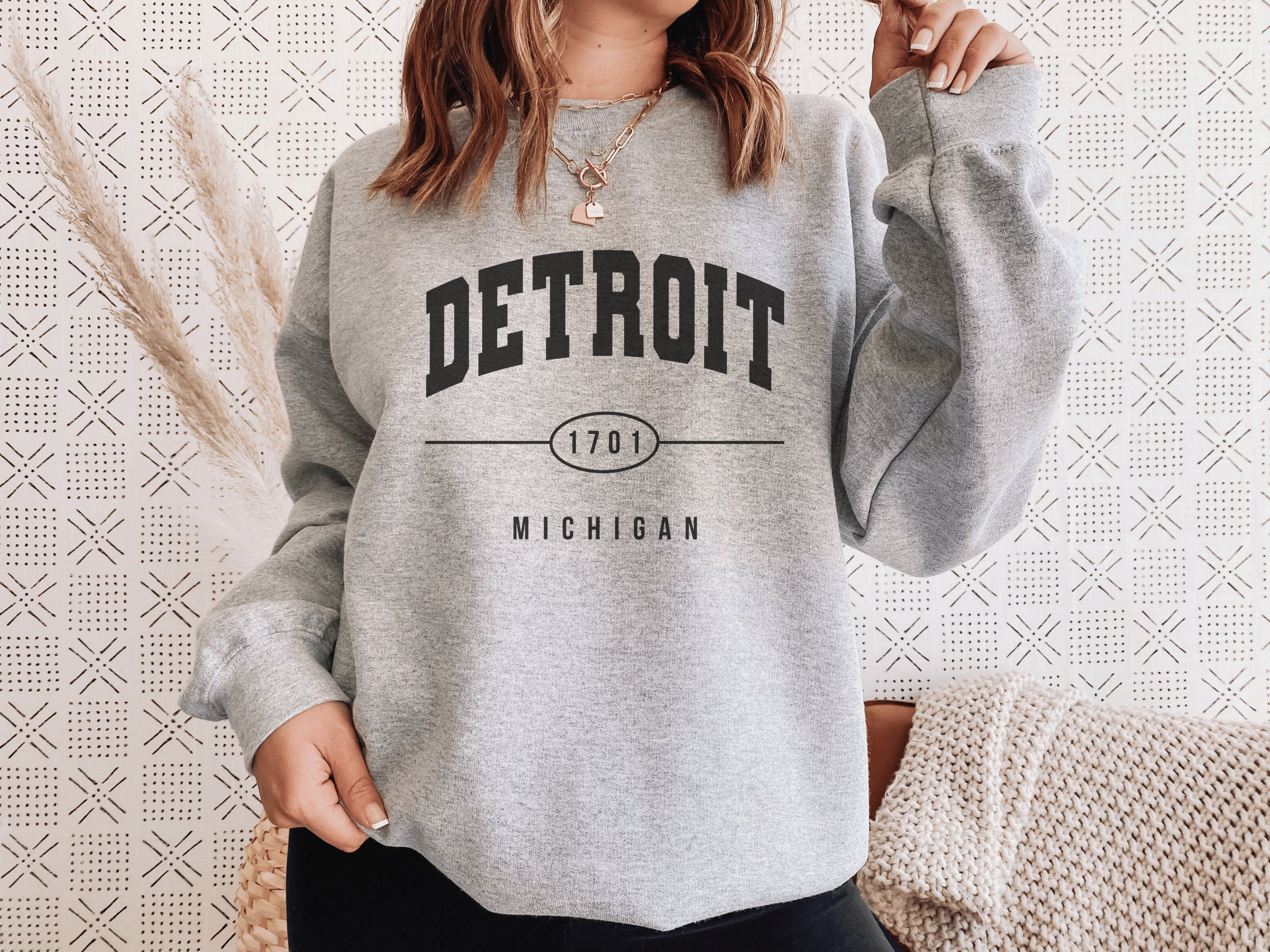 Detroit Sweater Long Graphic D Motor City T-Shirt by Xzavim Perry - Pixels
