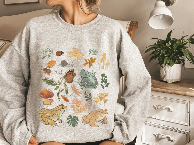 Cottagecore Frog Mushroom Sweatshirt Goblincore Sweater - Etsy