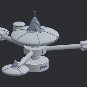 Puede incluir: Una estación espacial futurista blanca con cuatro brazos que se extienden desde un centro central. Cada brazo termina en una plataforma circular con un techo puntiagudo.