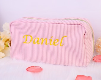 Retro wind lamp core velvet embroidered makeup bag, exquisite embroidered decoration, a must-have for fashion and leisure