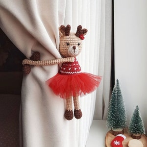 Christmas deer curtain tieback Red deer nursery tieback Animal curtain tie back Pink deer curtain tie back Deer hold back