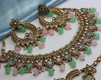 Rei Mint & Pink - Set di collana con orecchini e Tikka