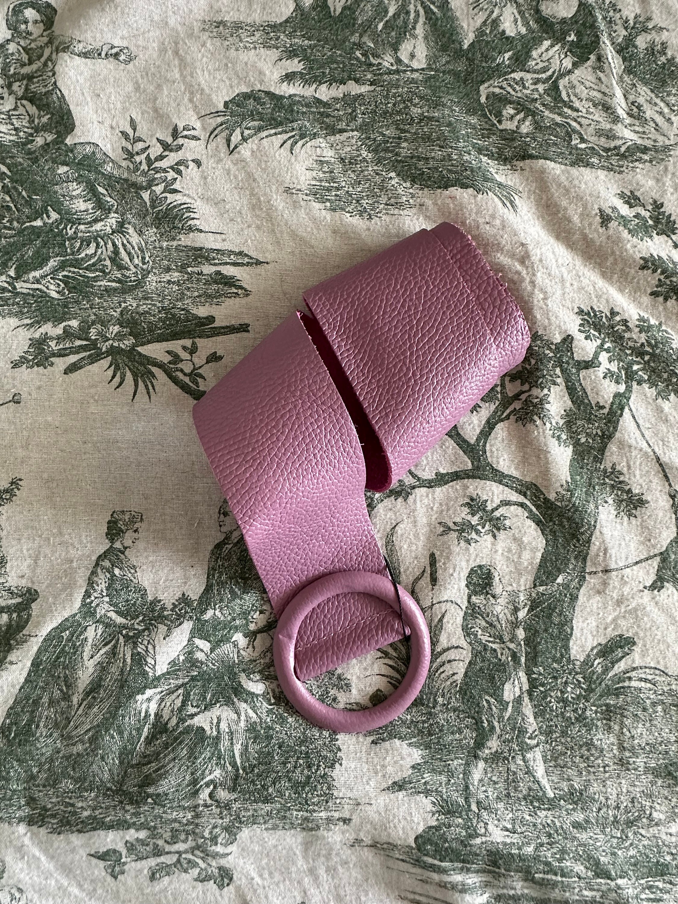 Vintage Pink Leather Belt, Handmade Women display picture 3