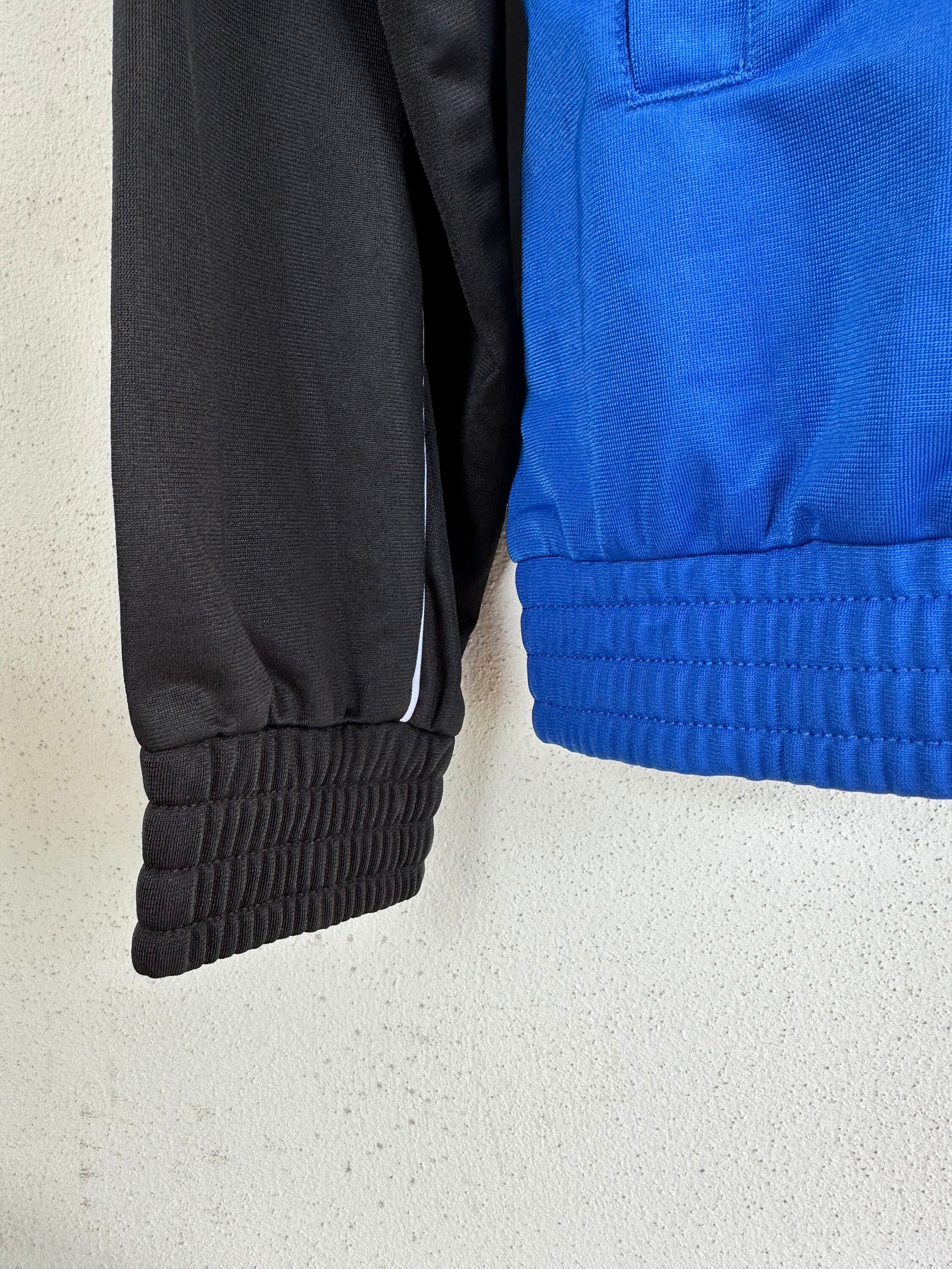 Vintage Umbro Track Jacket, 90s Blue Black Windbreaker Vintage Umbro Track Jacket, 90s Blue Black Windbreaker