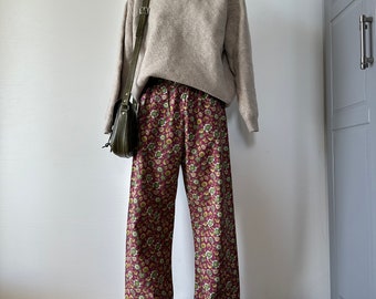 Vintage 90s  baggy trouser for women/oversized pant/floreal pattern