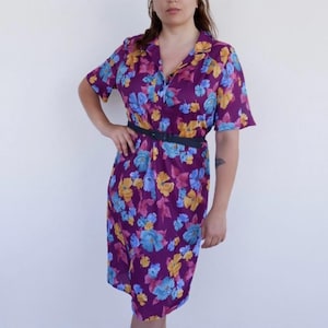 Vintage 70s Pink Floral Dress | Fuchsia Viscose Summer Midi | Short Sleeve Boho Chic Dress