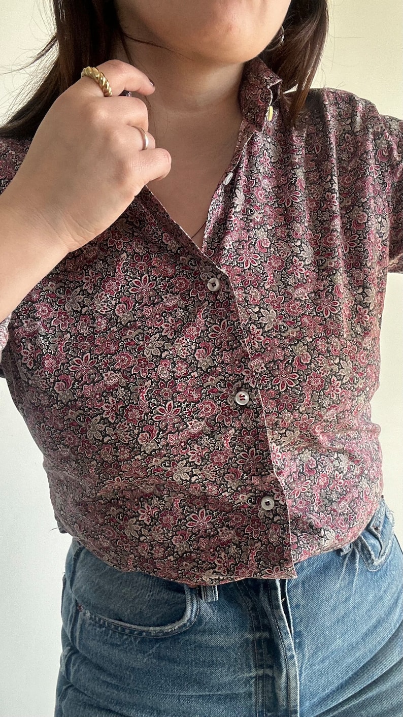 Camicia Floreale vintage da donna, Taglia M, Blusa con colletto tuxedo, camicia sartoriale in cotone con maniche lunghe
