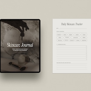 Pu&ograve; includere: Un tablet digitale che mostra un diario di cura della pelle con il testo "Skincare Journal: Track your skincare routine & monitor your progress". Il diario presenta una mano che tiene una chiave e un rullo di giada su una superficie strutturata. Il tablet &egrave; accanto a un tracker giornaliero di cura della pelle stampabile con il testo "Daily Skincare Tracker" e un elenco di problemi della pelle.