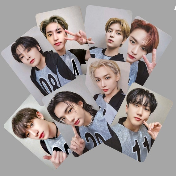 通販 送料無料  Stray Kids Etsy - Photocards Japan Top SKZ2020 タレントカード