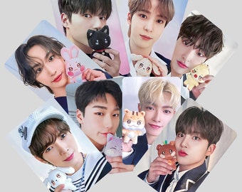 Cartes Photo ATEEZ - Lot De 124 Cartes (60 Cartes + 64 Autocollants) - Fan Merch, Collection, Décoration