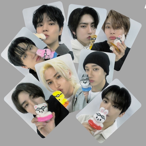 Stray Kids Skzoo Magic School Busan Photocards Version -preorder