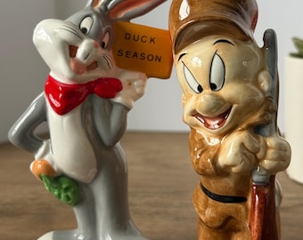 Vintage Bugs Bunny & Elmer Fudd Salz und Pfefferstreuer | “Duck Saison” Looney Tunes Keramik Set