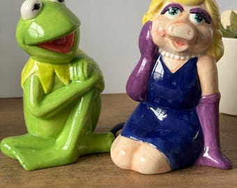 Vintage Kermit & Miss Piggy Salz und Pfeffer Streuer | Muppets Keramik Sammlerstück | Retro Küche Dekor