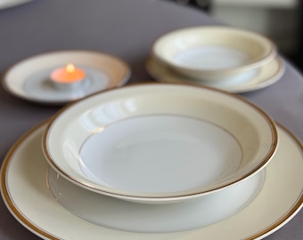 Fukagawa Arita Japan Porzellan Porzellan Set Muster 400 Goldverzierung 20 Teiliges Geschirr Set