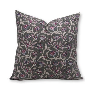 Hand block print, floral decor cushion cover, square cushion for room, printed linen pillow, quilted cushion, bohemian  - SARASWATI