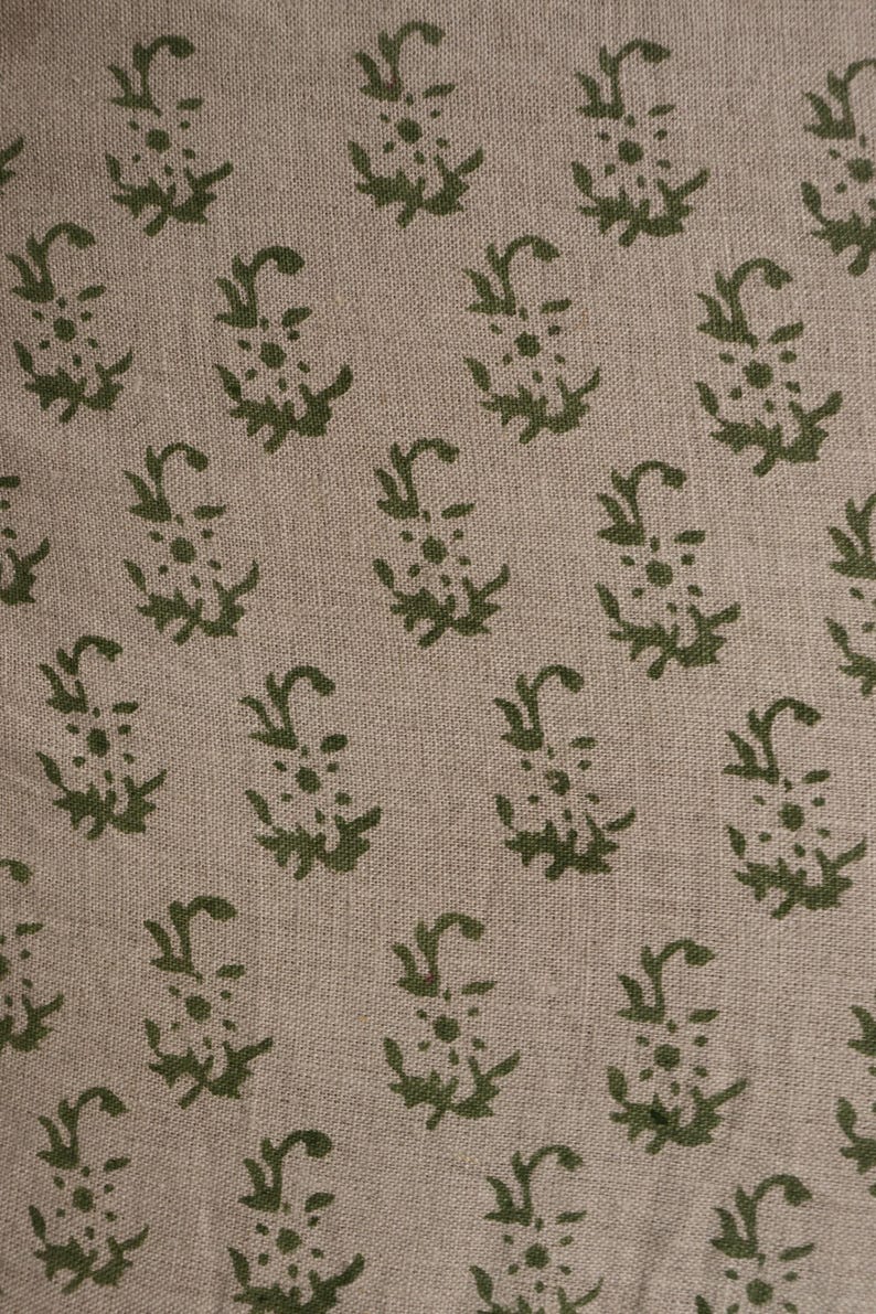 Dicker Leinenstoff 150 cm breit, Blumendruck, Kissenbezug, Meterware, Tischdecke, indischer Stoff, Wandbehang, Möbelstoff, PATJHAD GRÜN Bild 1
