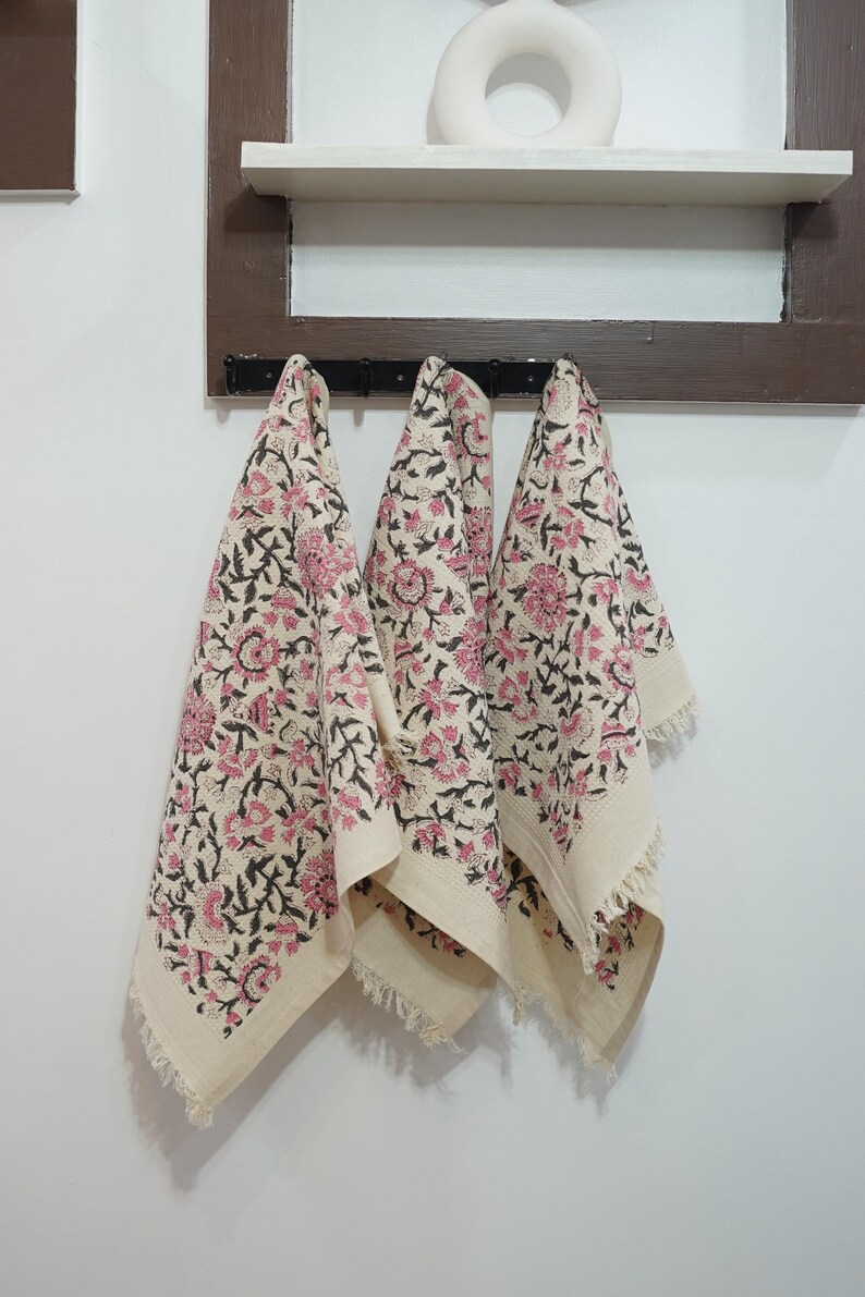 Hand block print hand towel, floral print hand towel, cotton hand towel, set of towels, tea towel, kitchen towels - PUSHPLATA