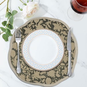 Wavy Fabric Placemats, Boho Placemats, Handblocked Floral Placemats,  Scalloped Trim Round Placemat, French Country Placemat - Manikarnika