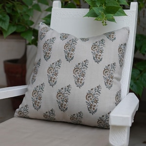Buitenkussenhoes, linnen handgemaakte kussensloop met blokprint, kussensloop met bloemen vierkante randen, boho decoratieve kussenhoes - KALI