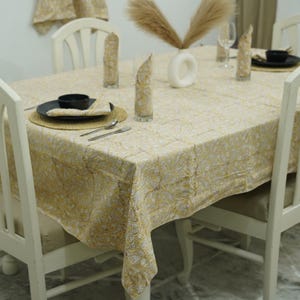 Cotton block print table cover, Floral print tablecloth with napkin, decorative dining runner, decorative tablecloth - BLACK FOREST