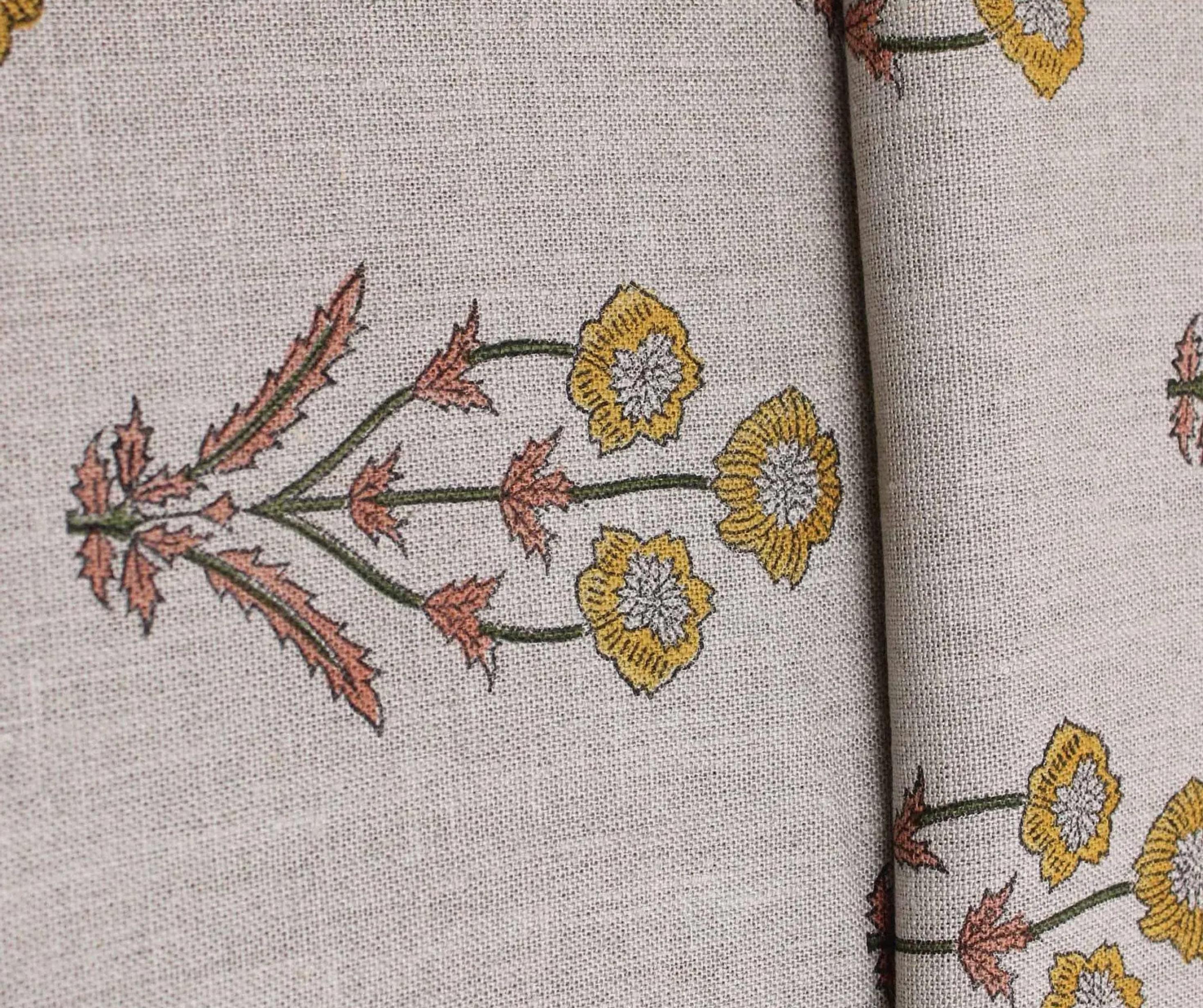 ※抹茶※フランスアンティーク　ダマスク織　ロゴ刺繍　中綿クッション付き Mustard floral printed fabric, block print, thick linen 58